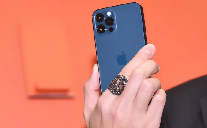 民丰苹果手机维修分享iPhone12系列重启方法教程 